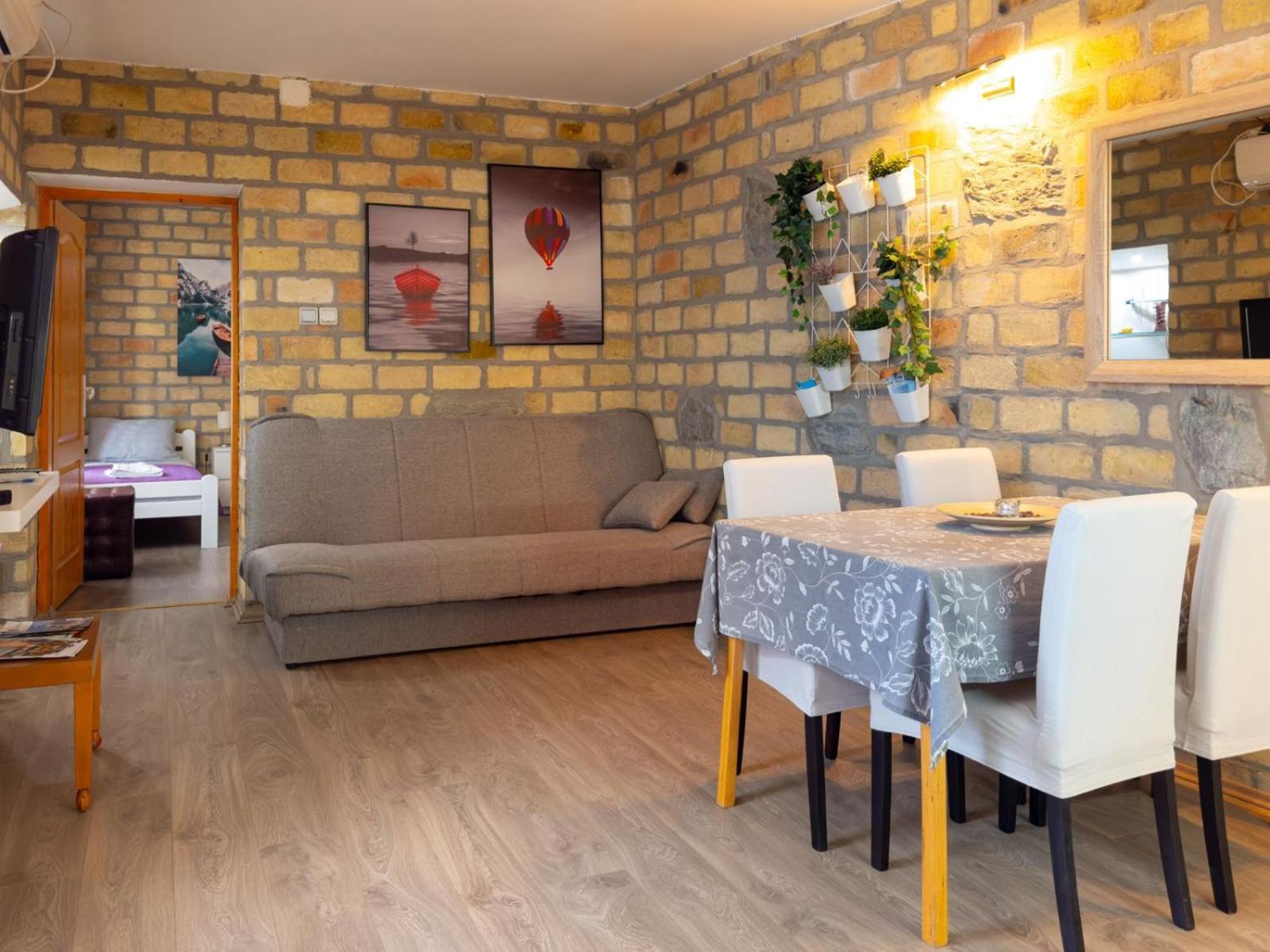 Apartament Bakina Kuca Golubac Zewnętrze zdjęcie